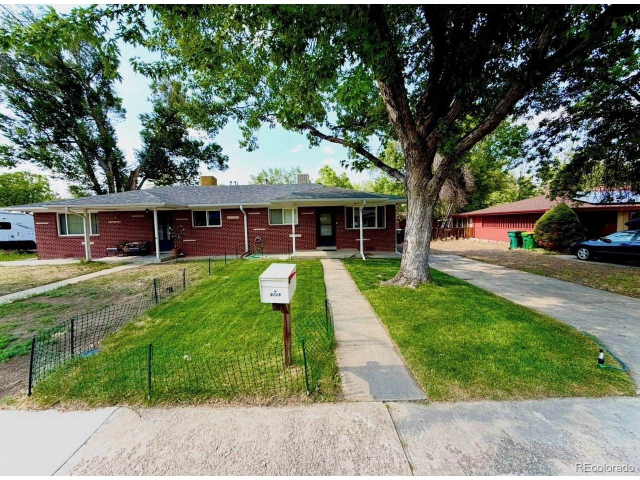 9725 41st Ave - Photo 1