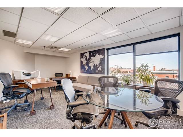 1035 Pearl St - Photo 1