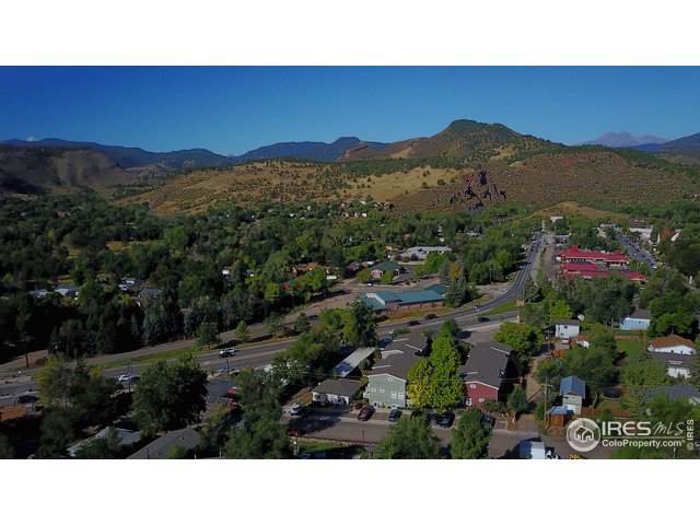618 Overlook Dr - Photo 1