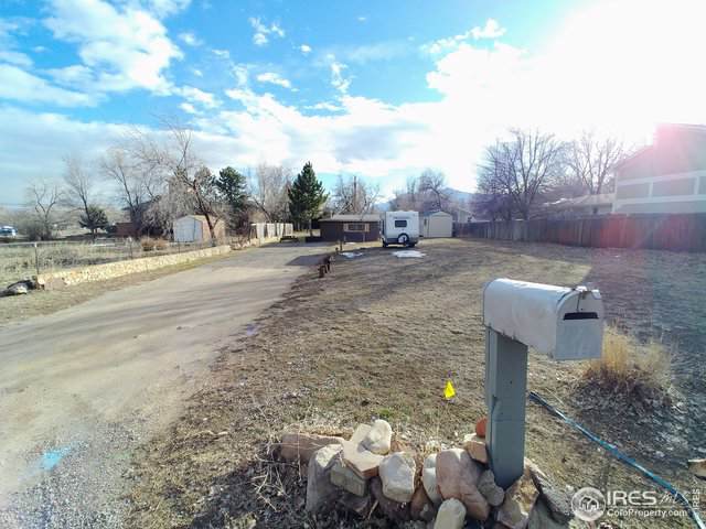 1870 Violet Ave - Photo 1