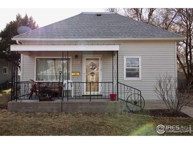 319 Park St - Photo 1