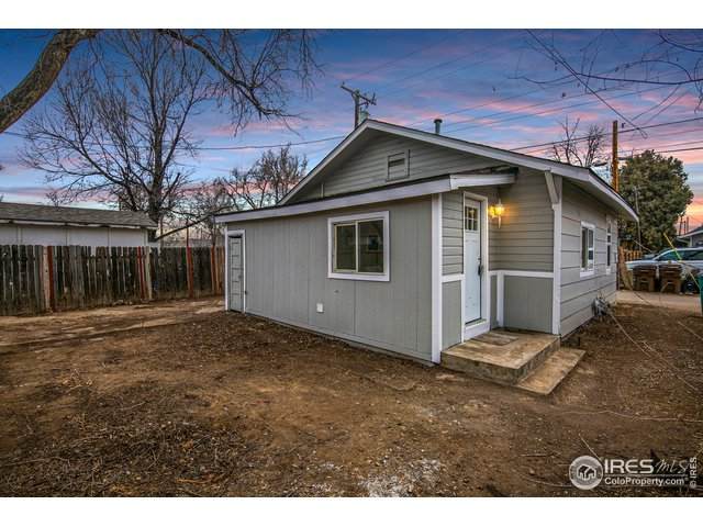 1415 10th St - Photo 1