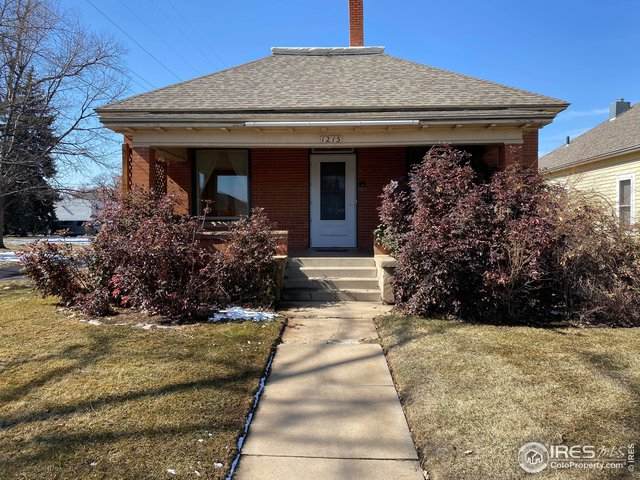 1215 10th Ave - Photo 1