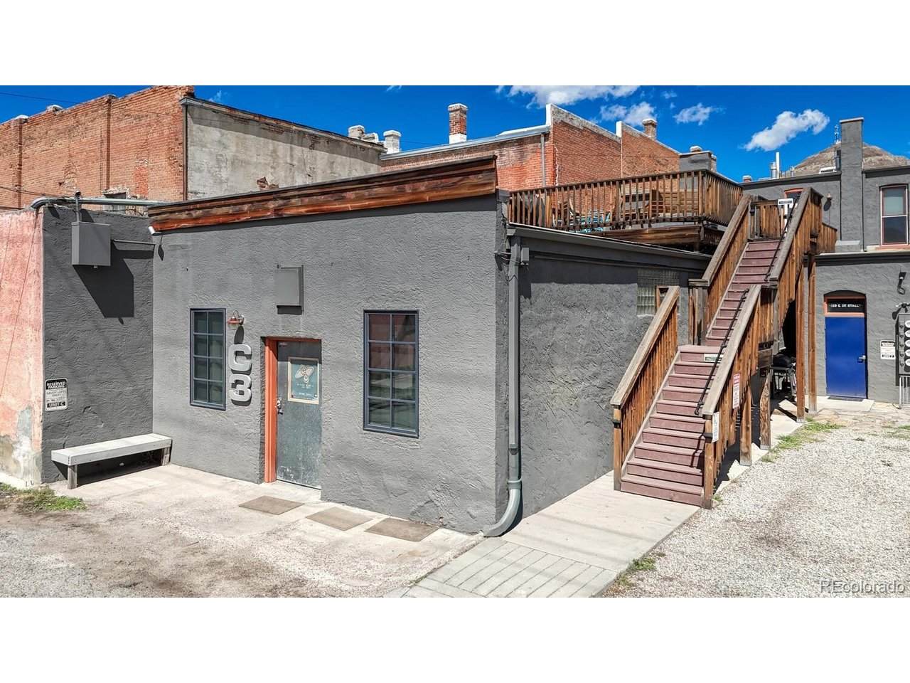 119 1st St - Photo 1