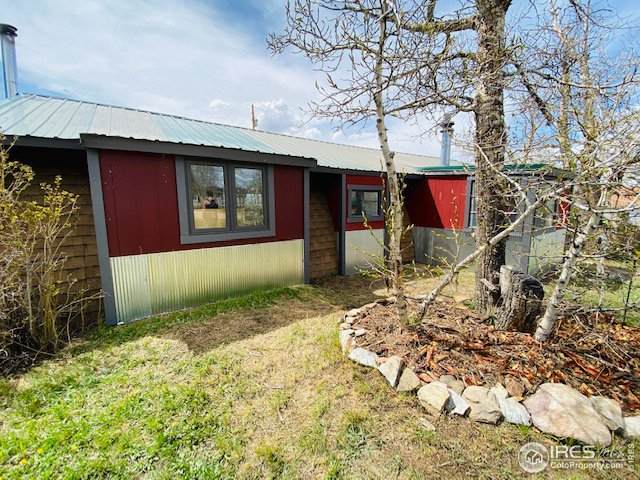 376 Grant St - Photo 1