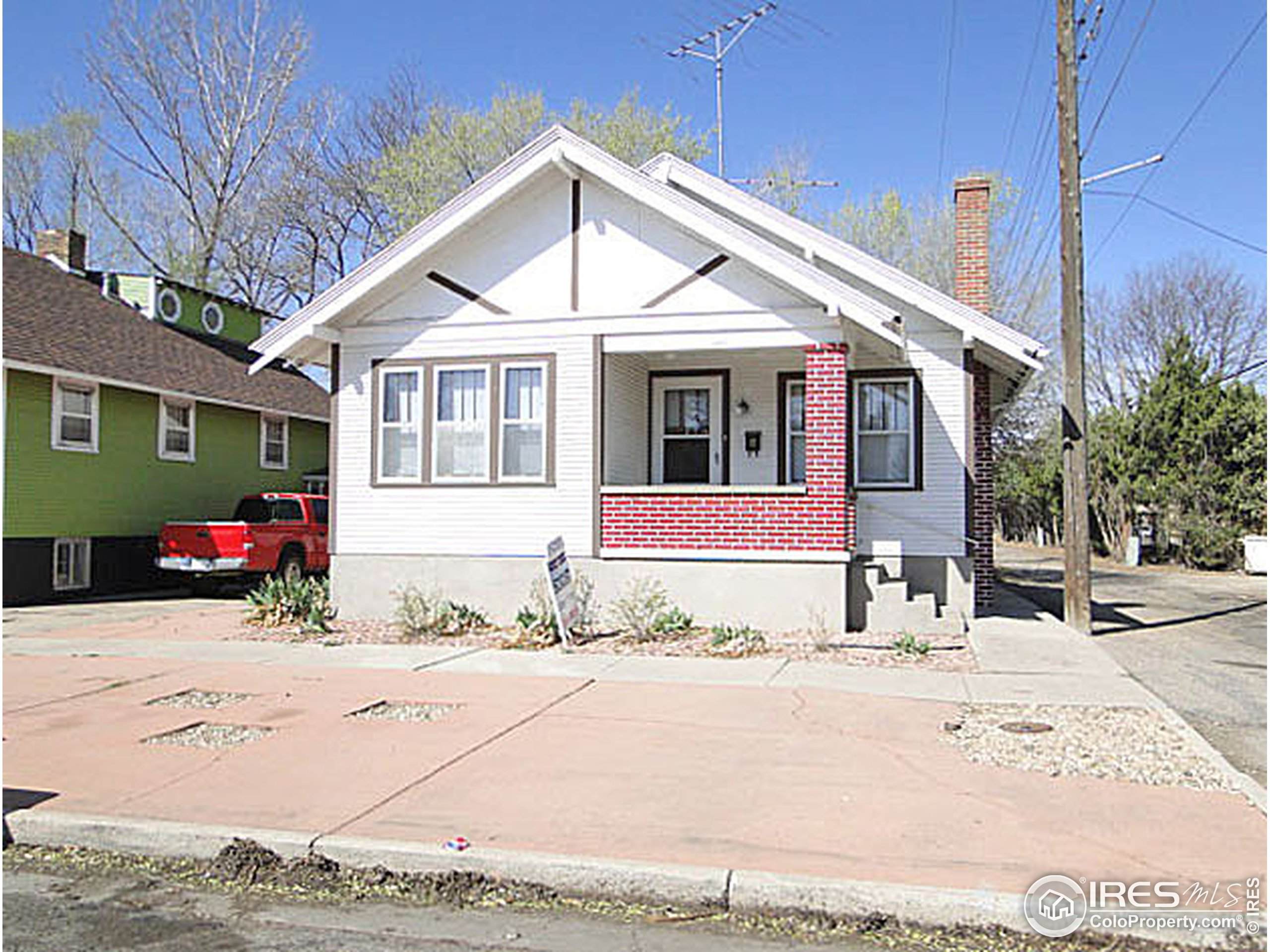 2701 Stover St - Photo 1