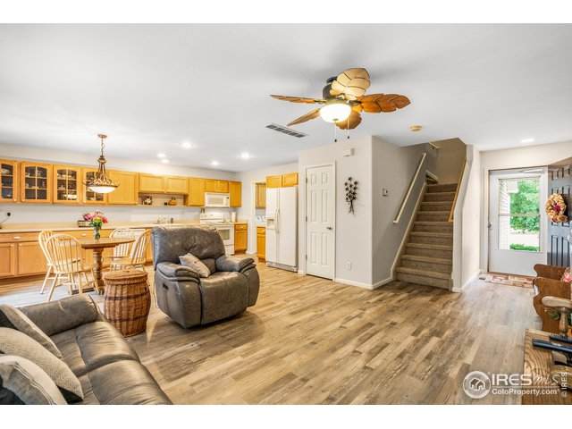 1884 Dove Creek Cir - Photo 1
