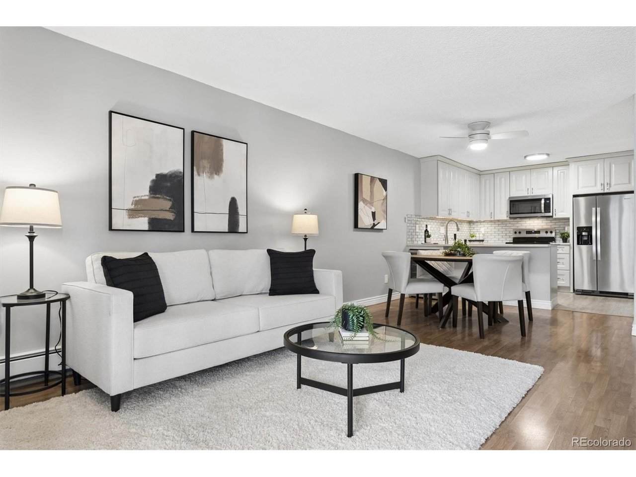 3470 Poplar St - Photo 1