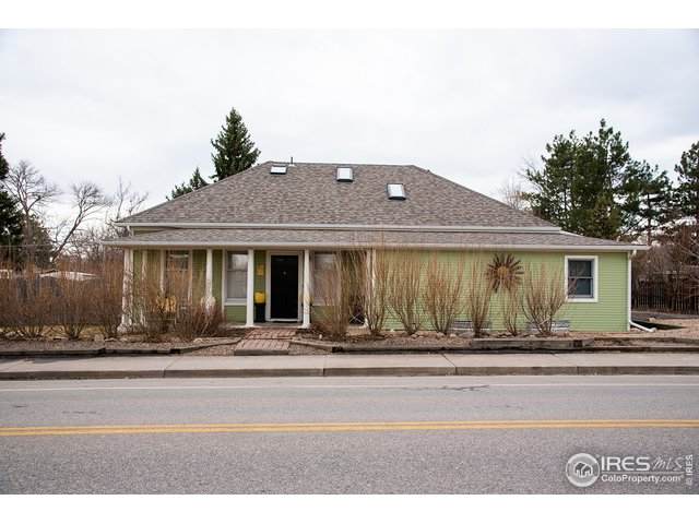 2445 Elizabeth St - Photo 1