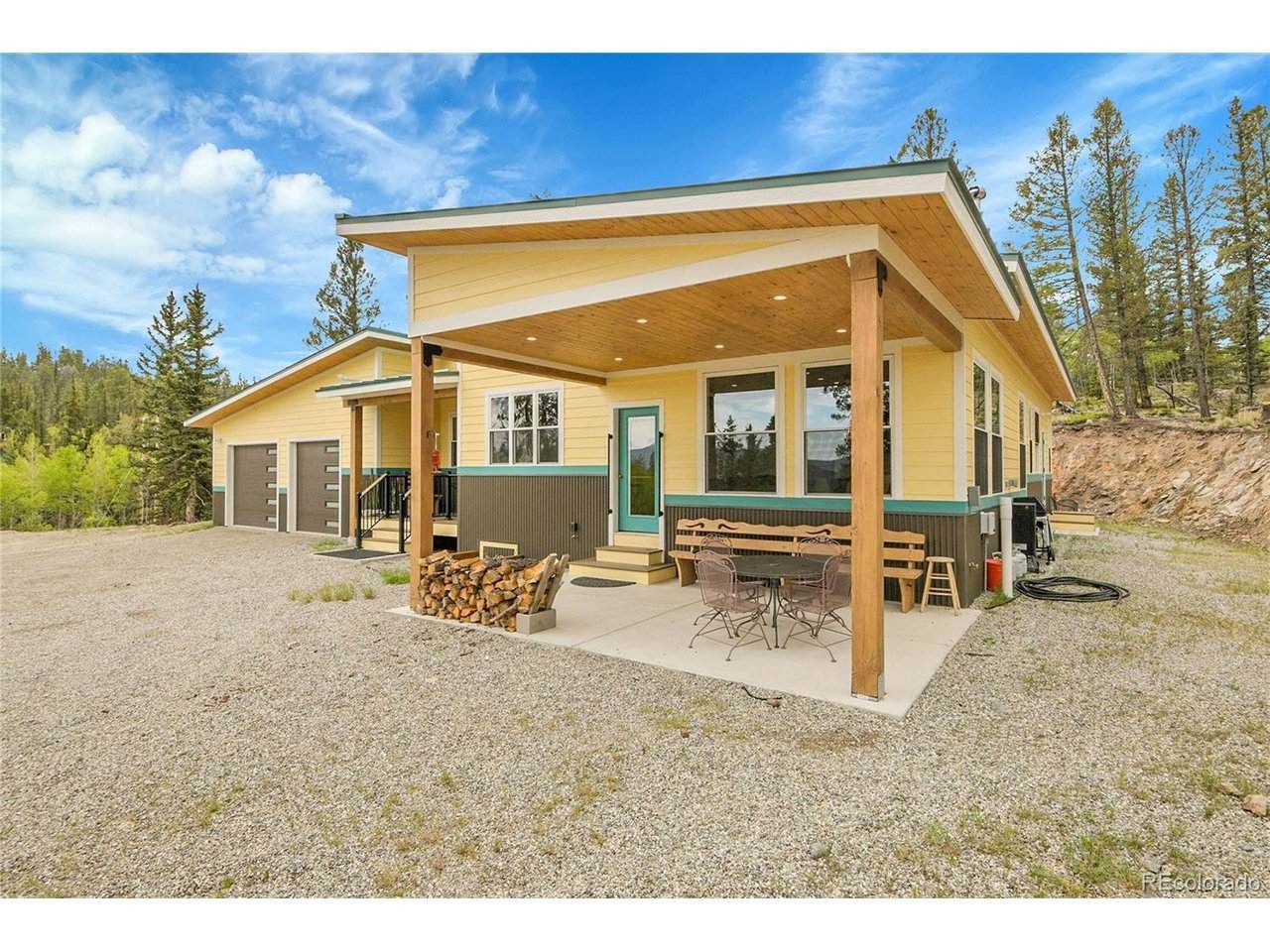 1023 Chippewa Rd - Photo 1