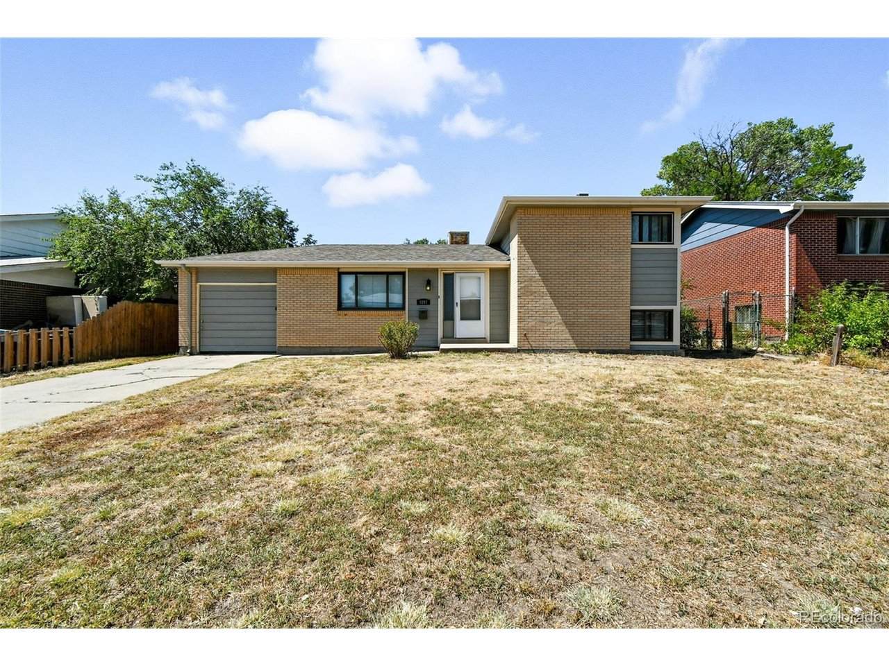 3207 Carson St - Photo 1