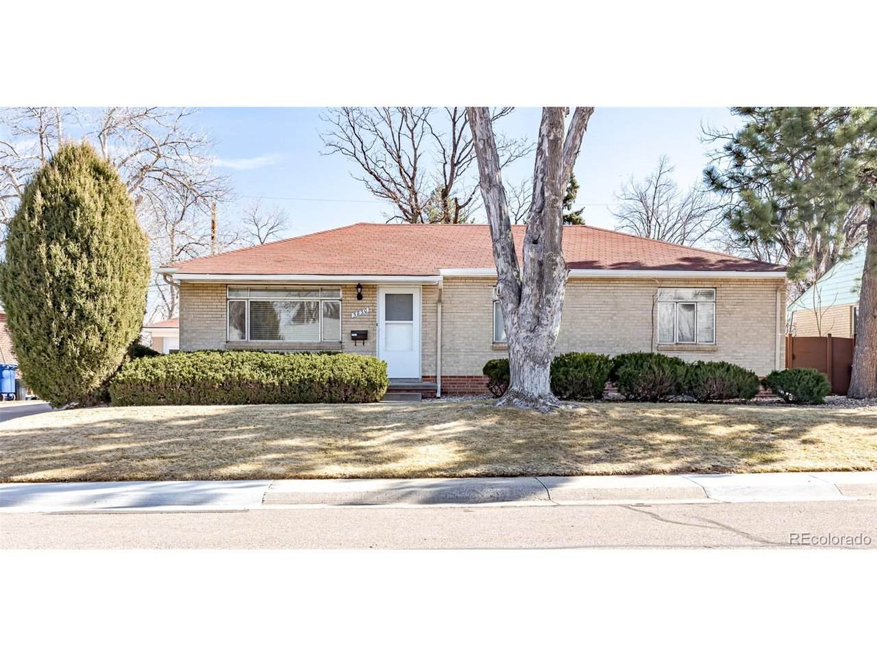 5830 Delaware St - Photo 1