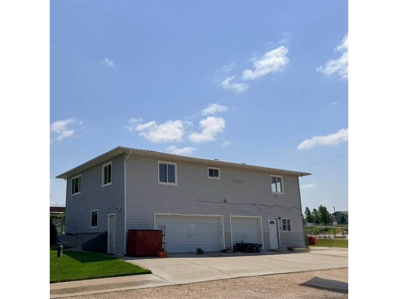140 3rd Ave - Photo 1