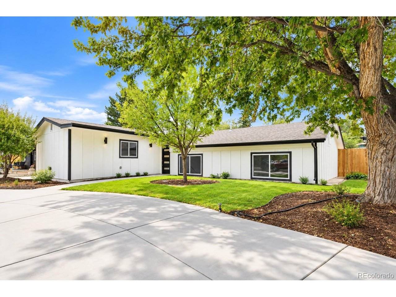 11951 Security Ave - Photo 1