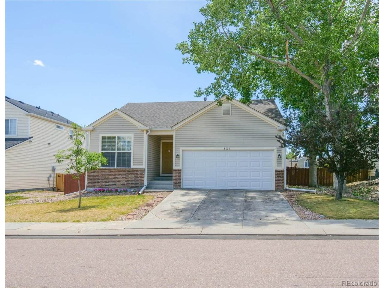 8806 Silver Glen Dr - Photo 1