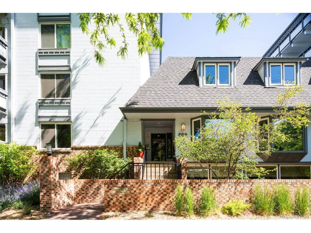 555 10th Ave - Photo 1