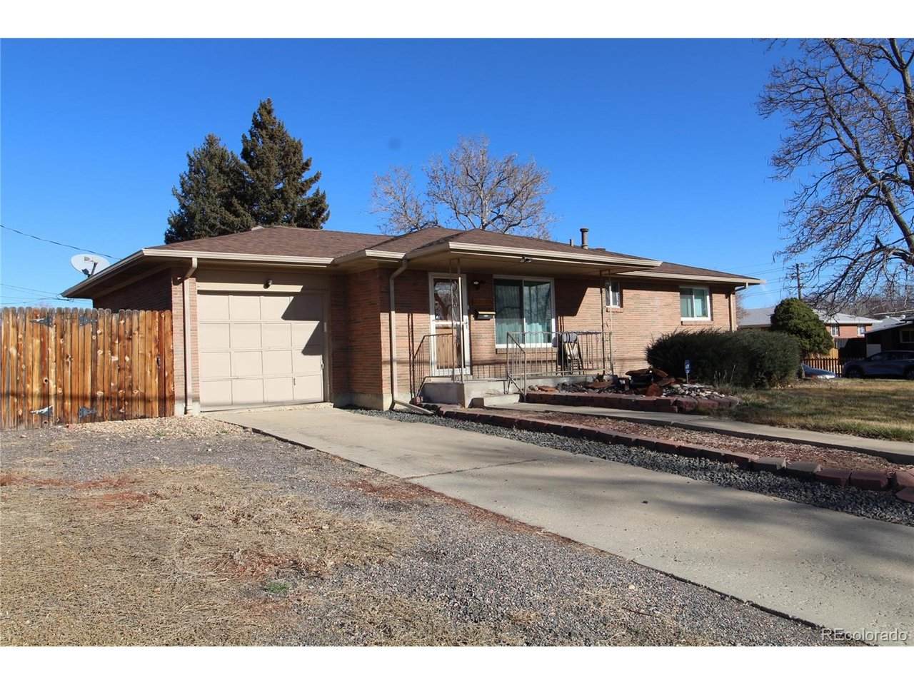 2513 74th Ave - Photo 1