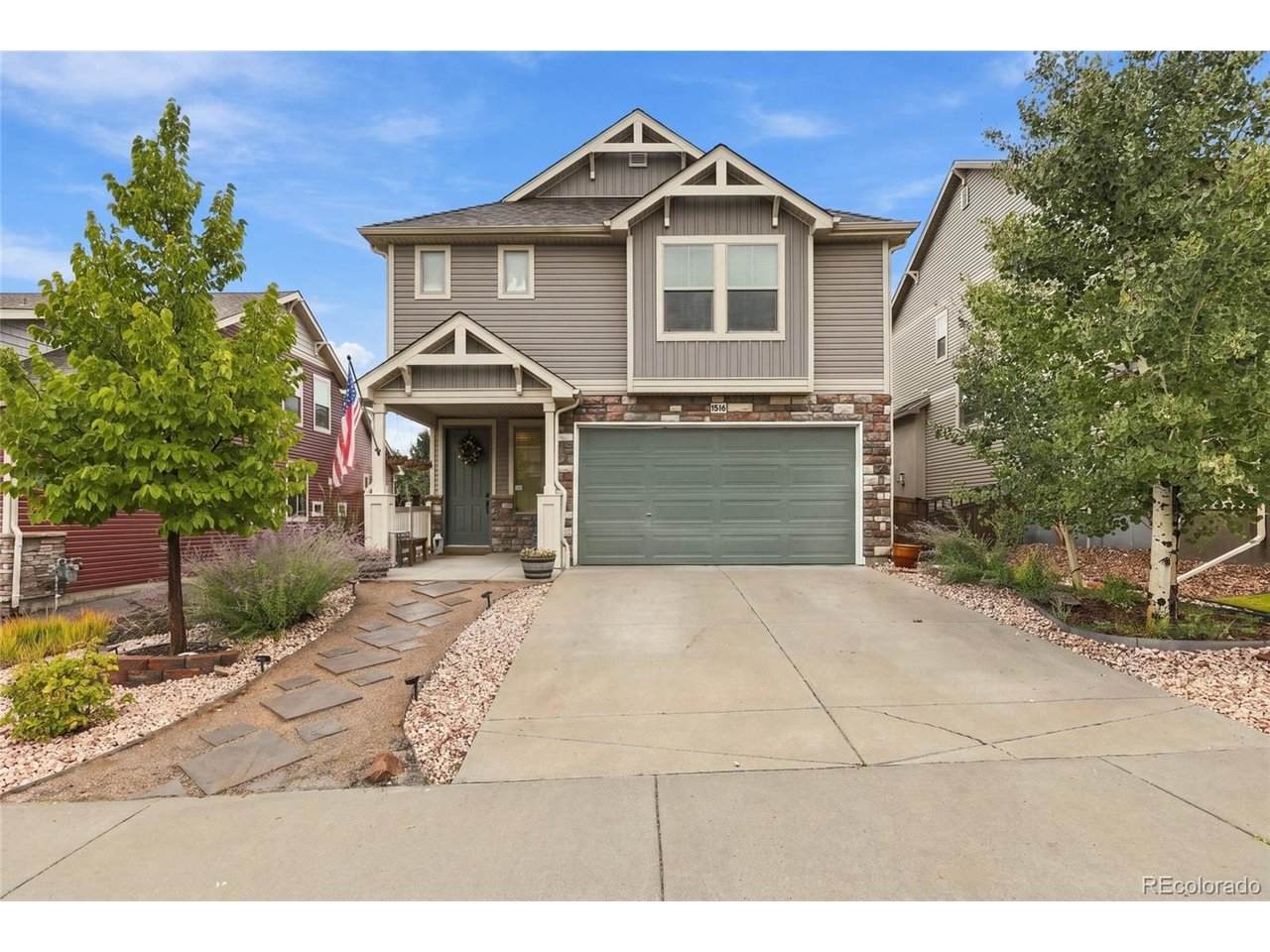 1516 Raindrop Way - Photo 1