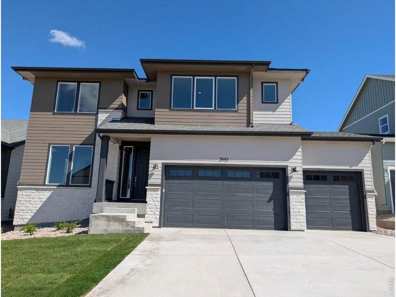 3445 Ballinger Cir - Photo 1