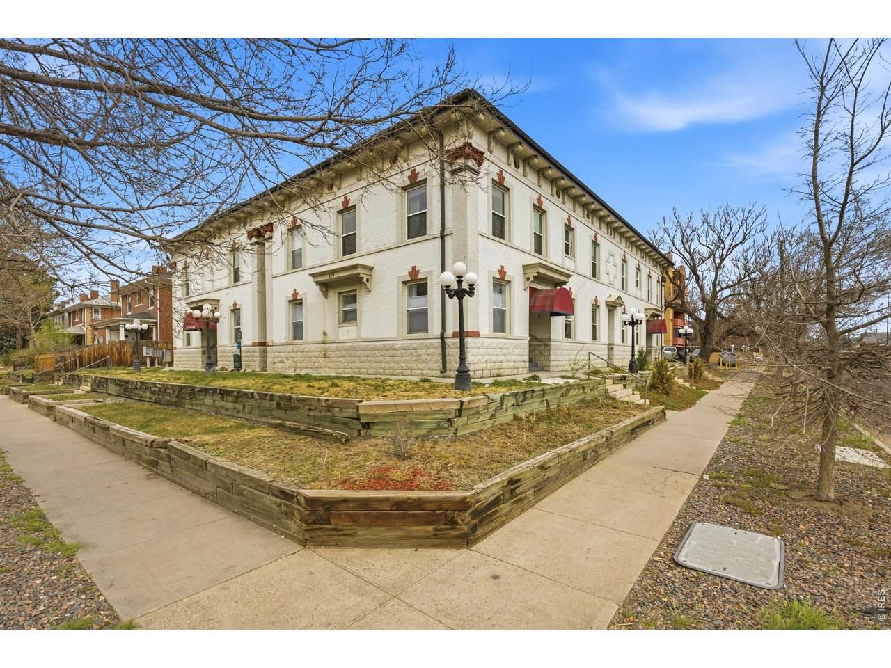 610 Logan St - Photo 1