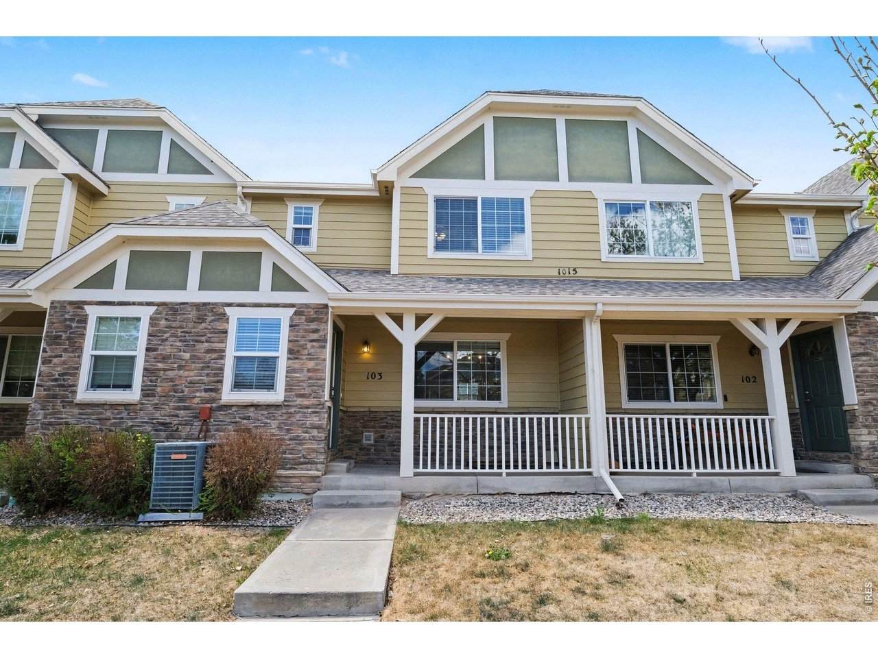 1015 Andrews Peak Dr - Photo 1