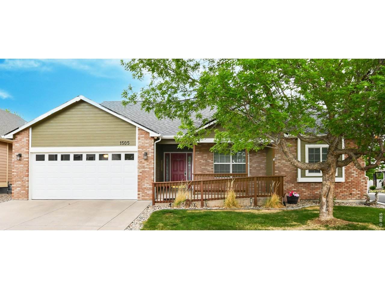 1505 Dryland St - Photo 1