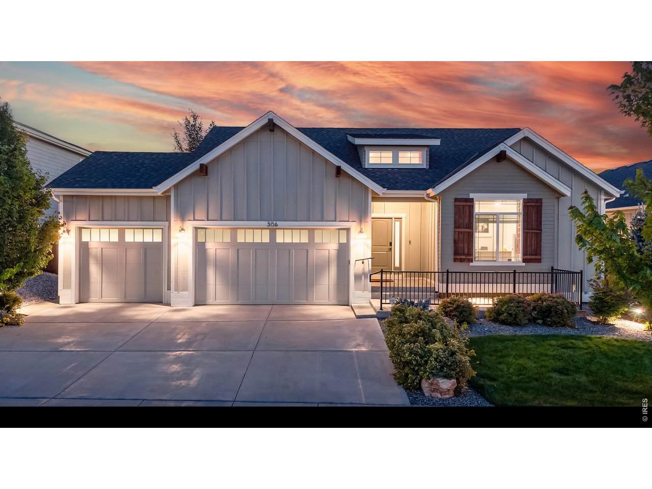 306 Dorothy Dr - Photo 1