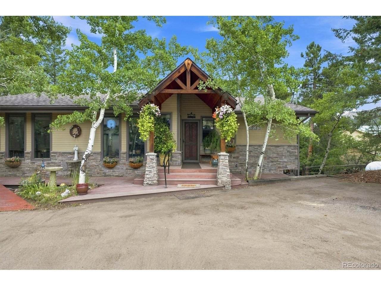 5581 Northwood Dr - Photo 1
