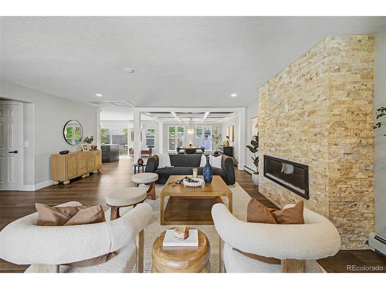 3081 Ash St - Photo 1