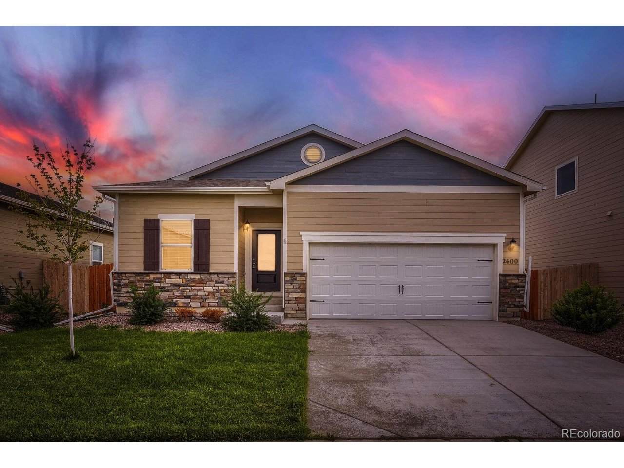 2400 Christina St - Photo 1