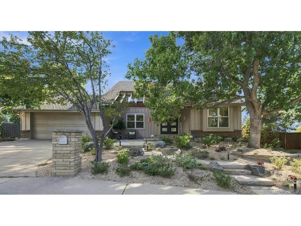 7371 Madison Cir - Photo 1