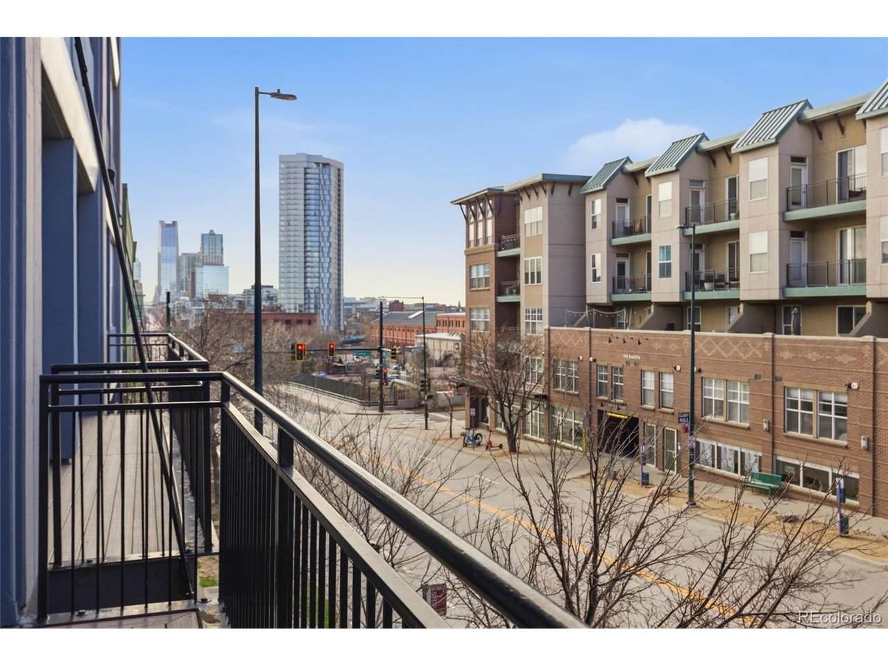 2525 15th St - Photo 1