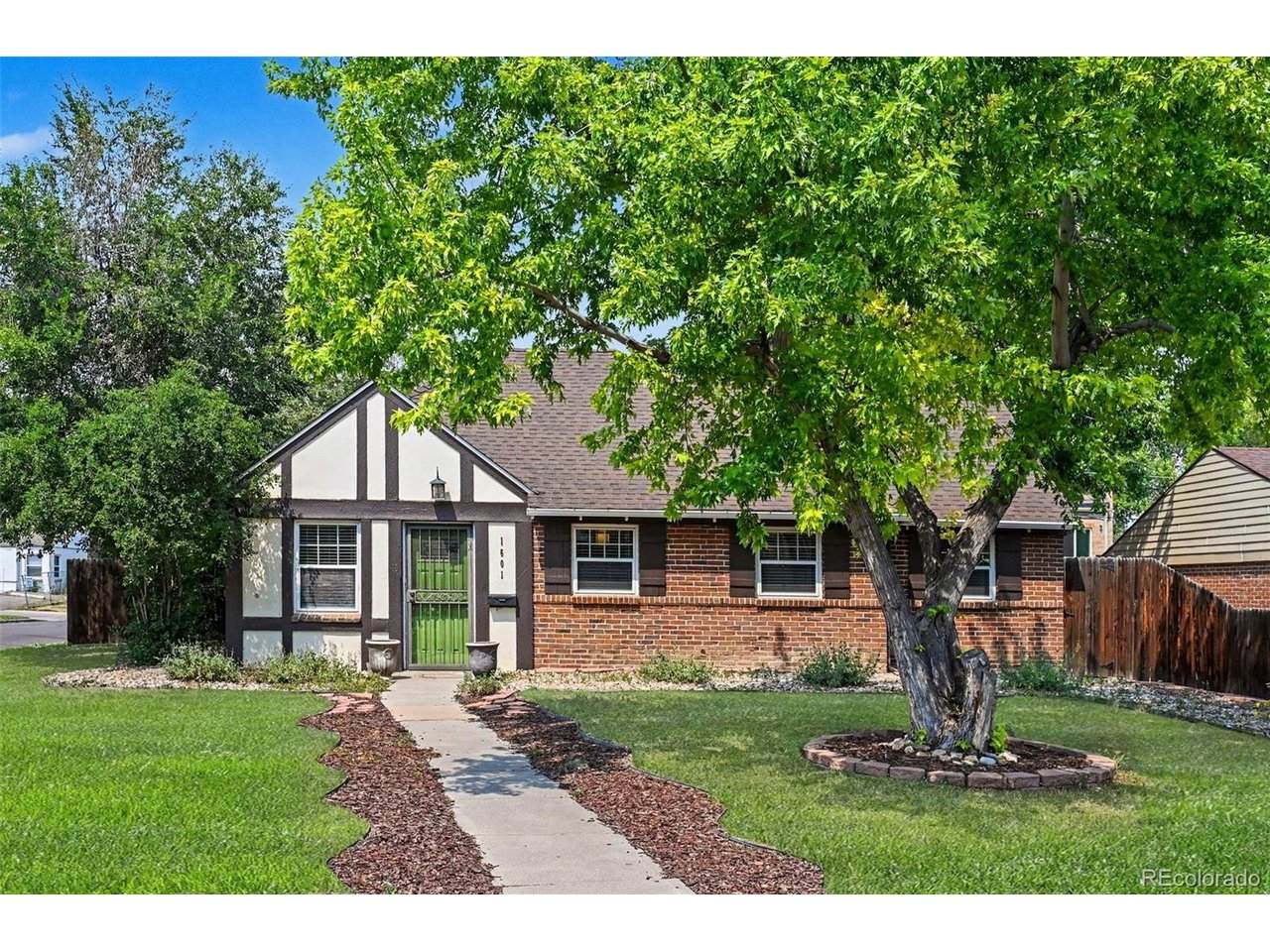 1601 Spruce St - Photo 1