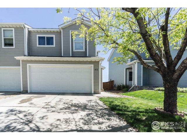 852 Macaw St - Photo 1