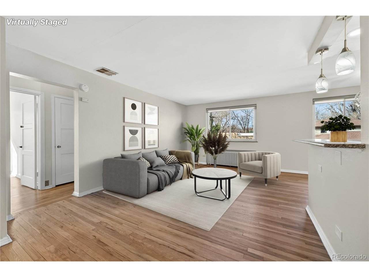 525 Jackson St - Photo 1