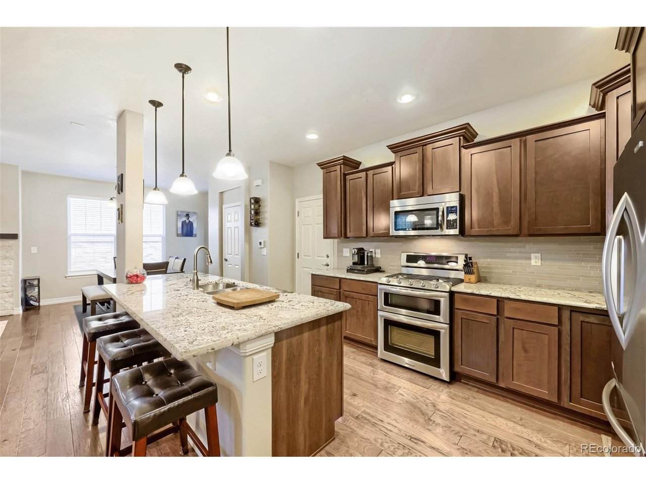 9543 Gray Ct - Photo 1