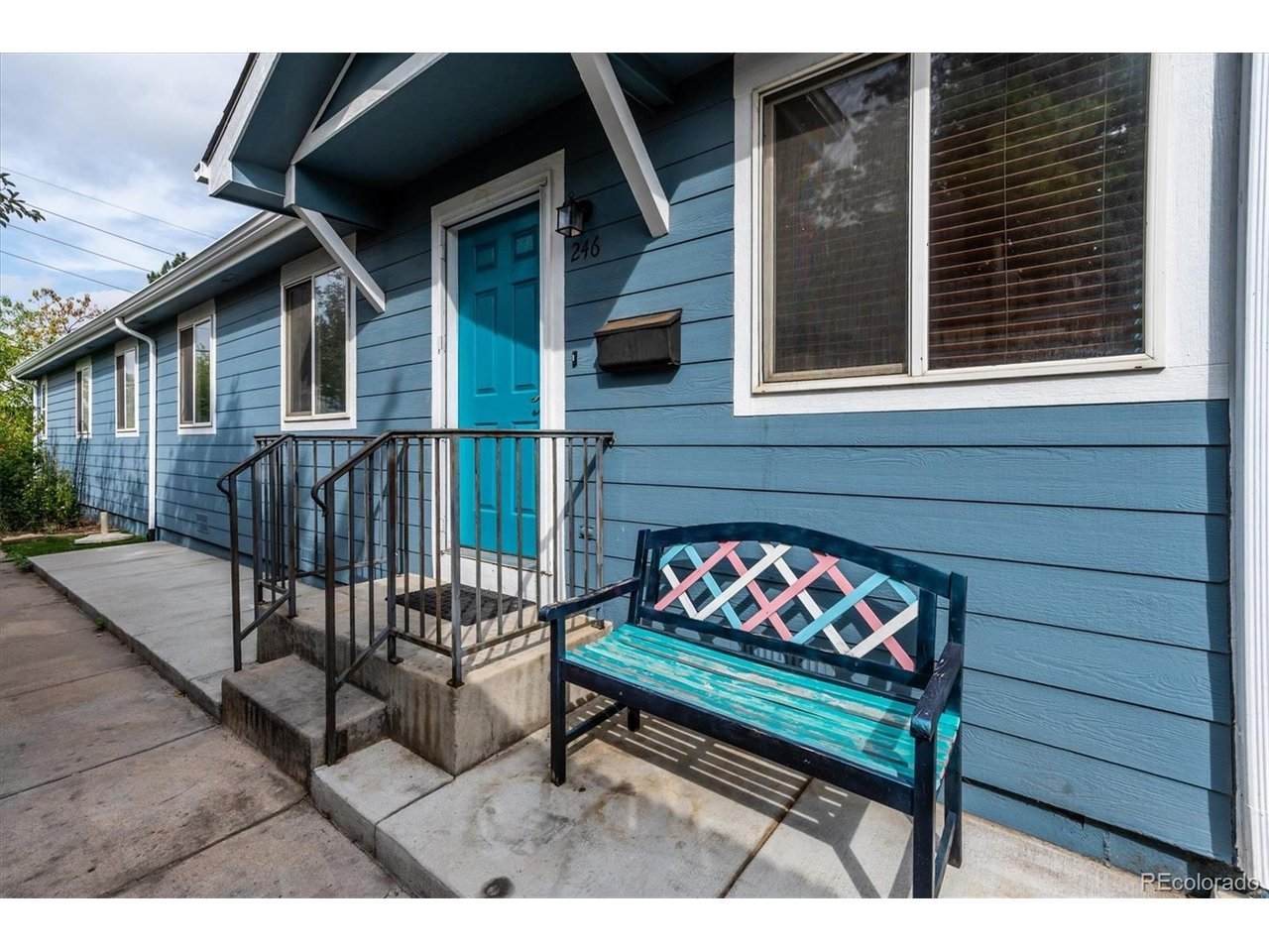246 Irving St - Photo 1
