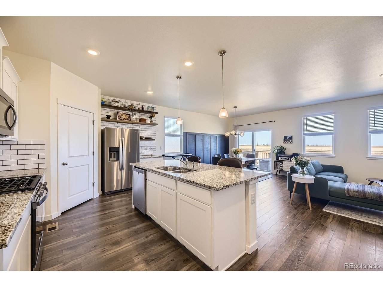 45871 Orchid Ave - Photo 1