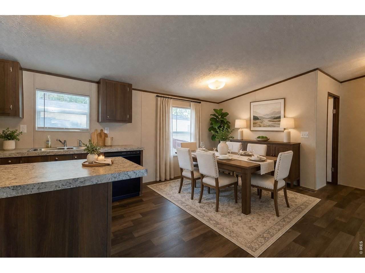 401 Timberline Rd - Photo 1