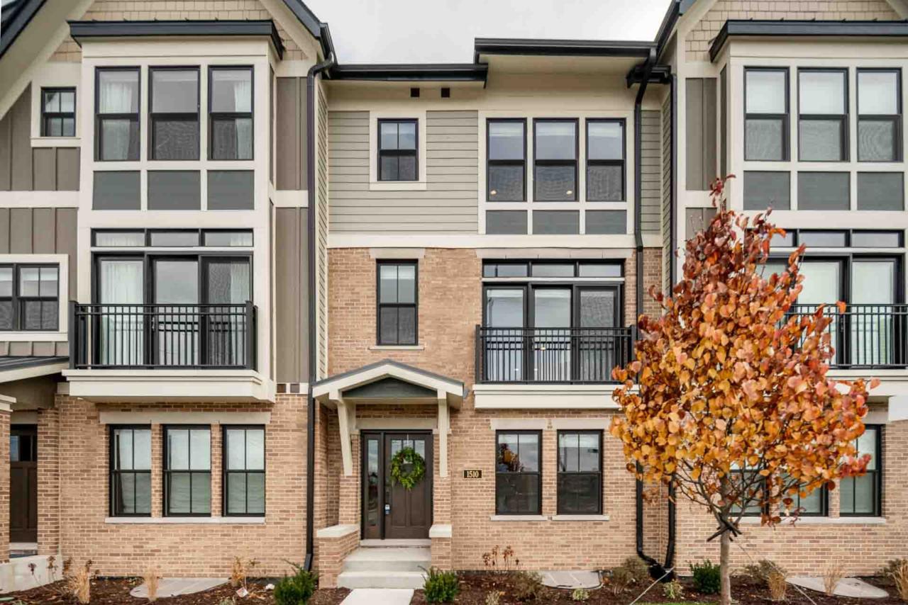 1510 South Bend Avenue - Photo 1