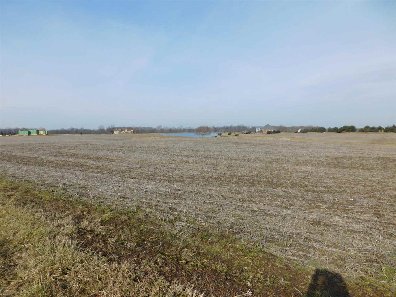 9044 550 N - Photo 1
