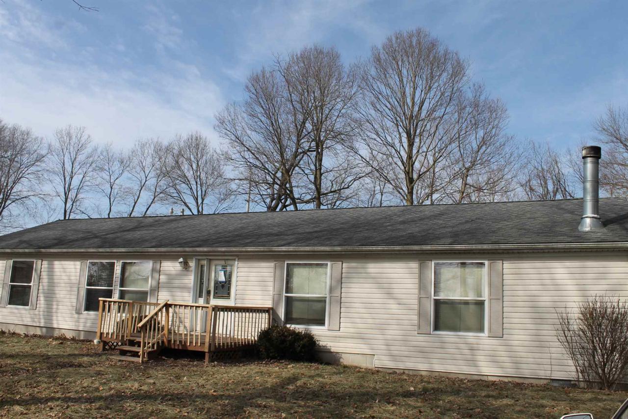 570 Tyler Avenue - Photo 1