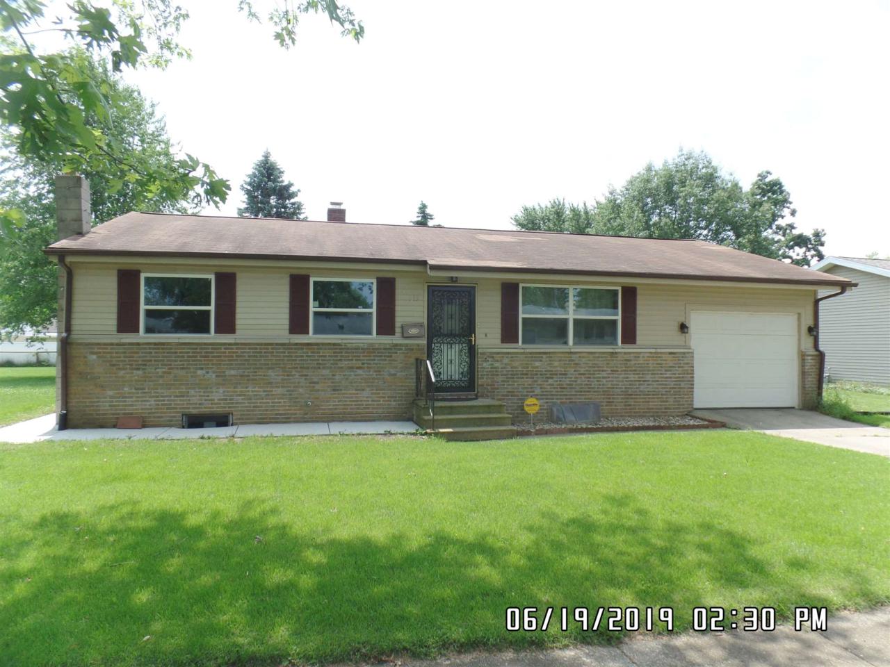 713 Carlton Avenue - Photo 1