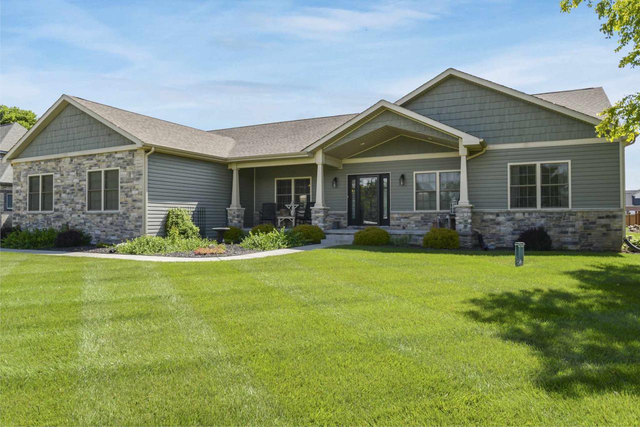 2509 Mar Ruth Drive - Photo 1