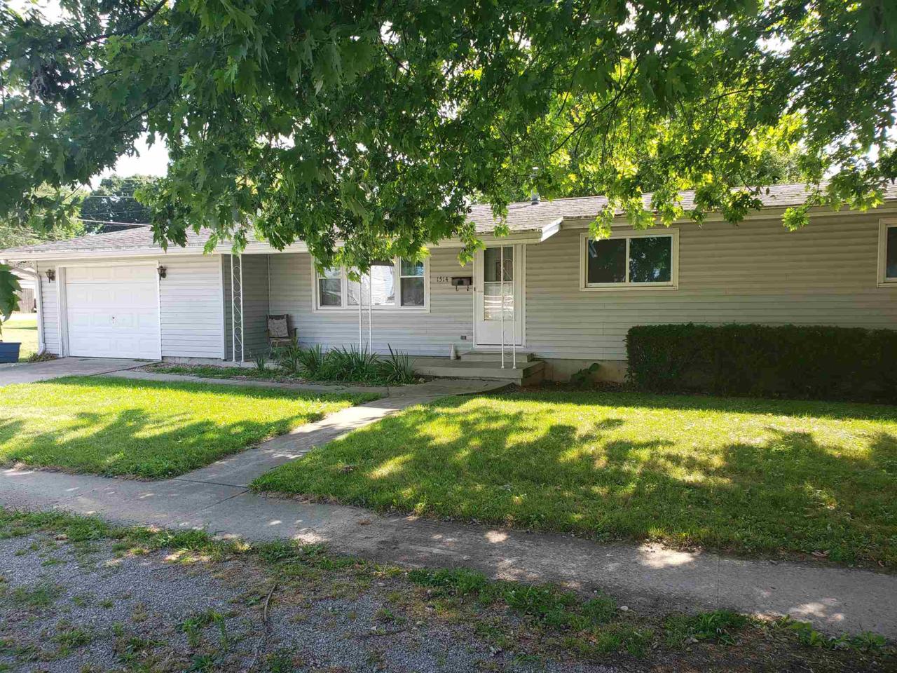 1514 Clifton Avenue - Photo 1