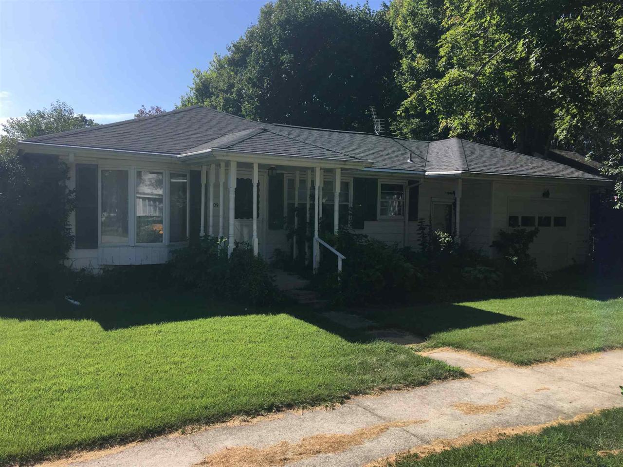 109 Elm Street - Photo 1