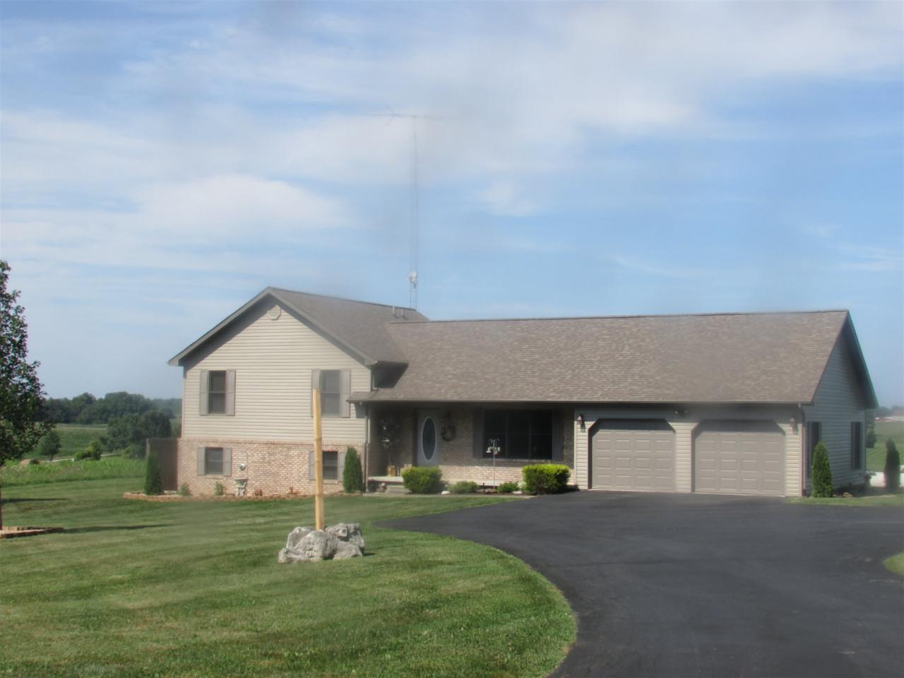 1603 Vfw Road - Photo 1