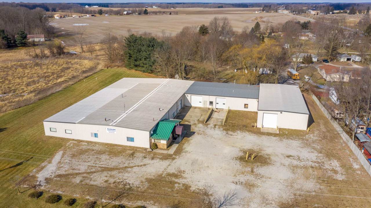 4506 State Road 9-57 - Photo 1
