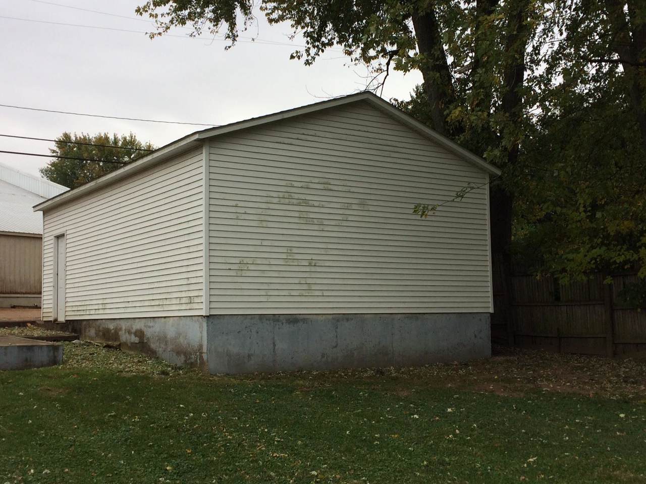 1111 Mcdonald St Street - Photo 1