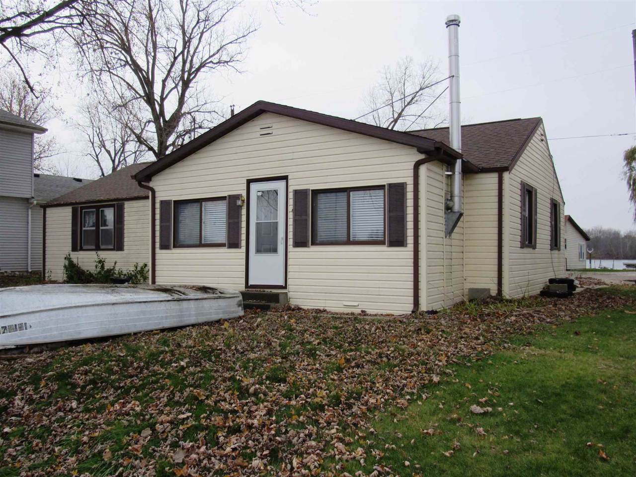3958 Lakeshore Dr57 - Photo 1